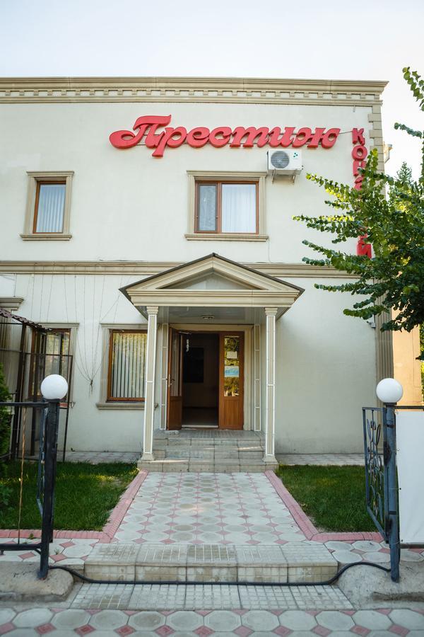 Hotel Prestizh Taraz Exteriör bild