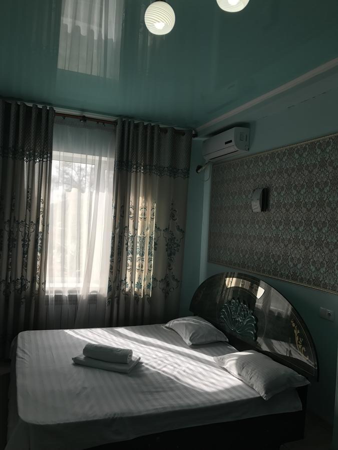 Hotel Prestizh Taraz Exteriör bild